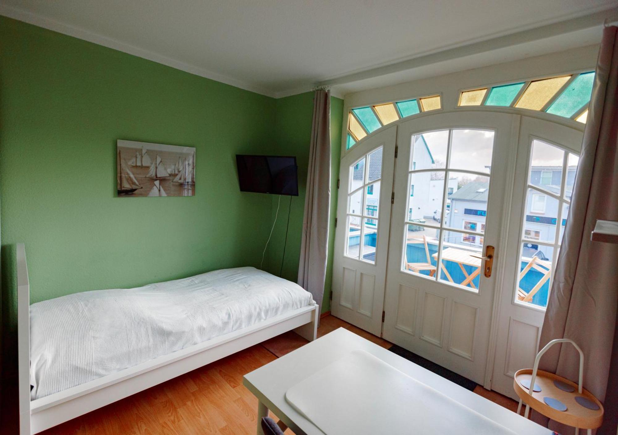 Gemuetliche Wohnung Mit Balkon Wohnung6 Ρόστοκ Εξωτερικό φωτογραφία